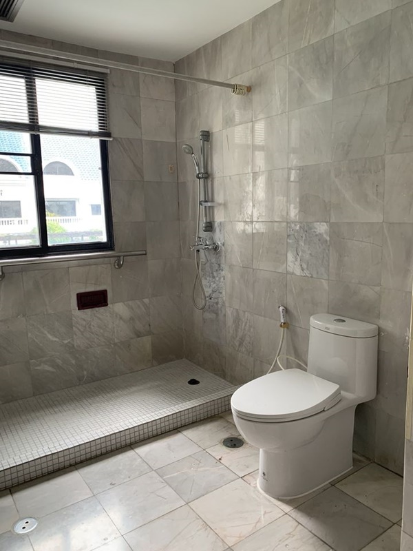 ให้เช่าคอนโด เกียรติธานี ซิตี้แมนชั่น พื้นที่ 195 ตร.ม. 3 ห้องนอน เช่า 60,000 บ/ด