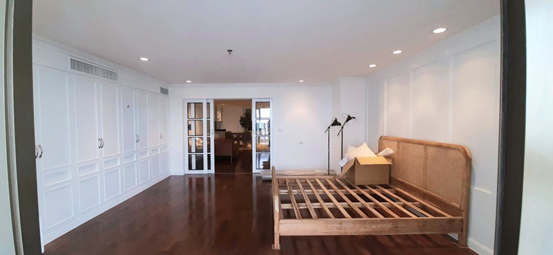 ขายคอนโด สเตท ทาวเวอร์ คอนโดมิเนียม 88.52 ตรม. 1 ห้องนอน ขาย 7.6 ล้านบาท