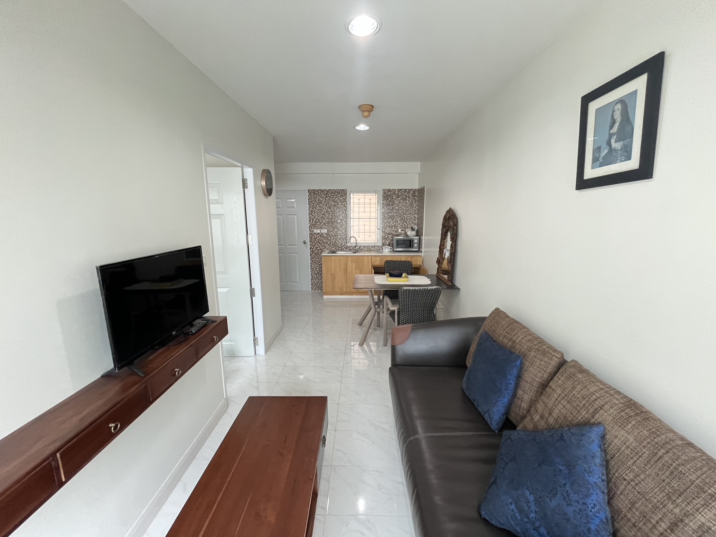 KD-M9.2 ขายคอนโด สราญใจ แมนชั่น พื้นที่ 35 ตร.ม. 1 ห้องนอน ขาย 2.75 ล้านบาท