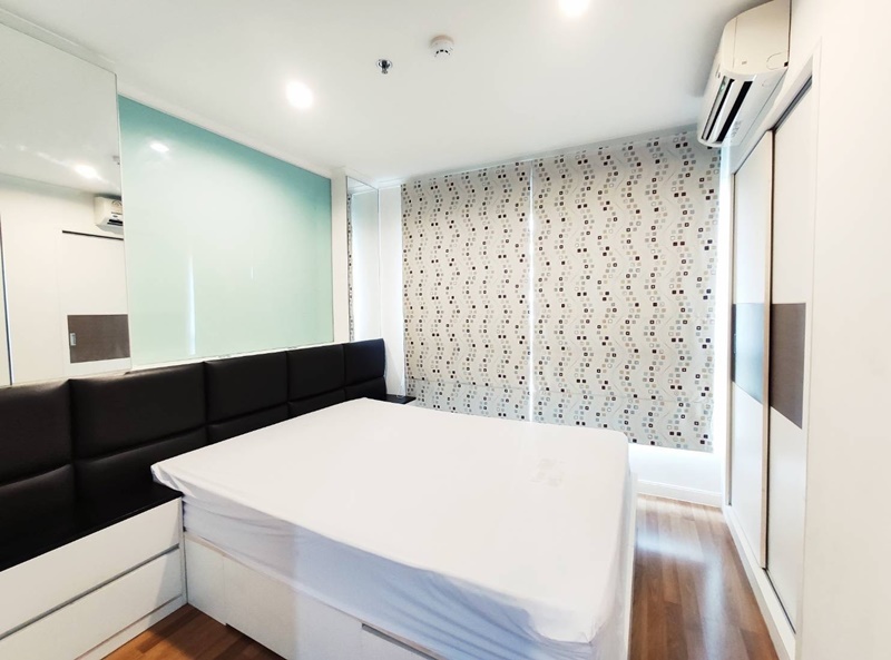 ให้เช่าคอนโด ลุมพินี เพลส รัชโยธิน พื้นที่ 28 ตร.ม. 1 ห้องนอน ให้เช่า 11,000 บ/ด