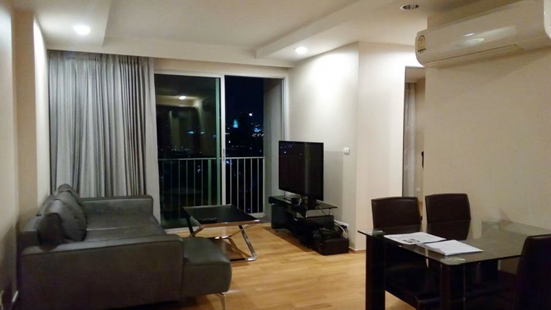 ขายคอนโด แอ็บสแตร็กส์ พหลโยธิน พาร์ค พื้นที่ 60 ตรม. 2 ห้องนอน ขาย 5.99 ล้านบาท