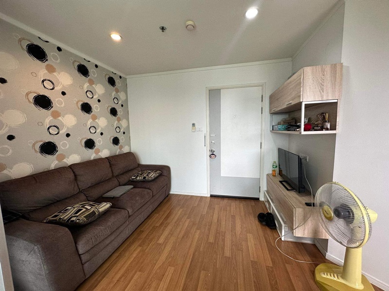 ให้เช่าคอนโด ลุมพินี พาร์ค พระราม 9-รัชดา พื้นที่ 27 ตร.ม. 1 ห้องนอน เช่า 11,000 บ/ด