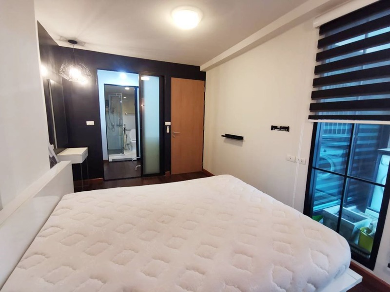 ให้เช่าคอนโด เลอ โคเต้ ทองหล่อ 8 พื้นที่ 42.5 ตร.ม. 1 ห้องนอน เช่า 20,000 บ/ด