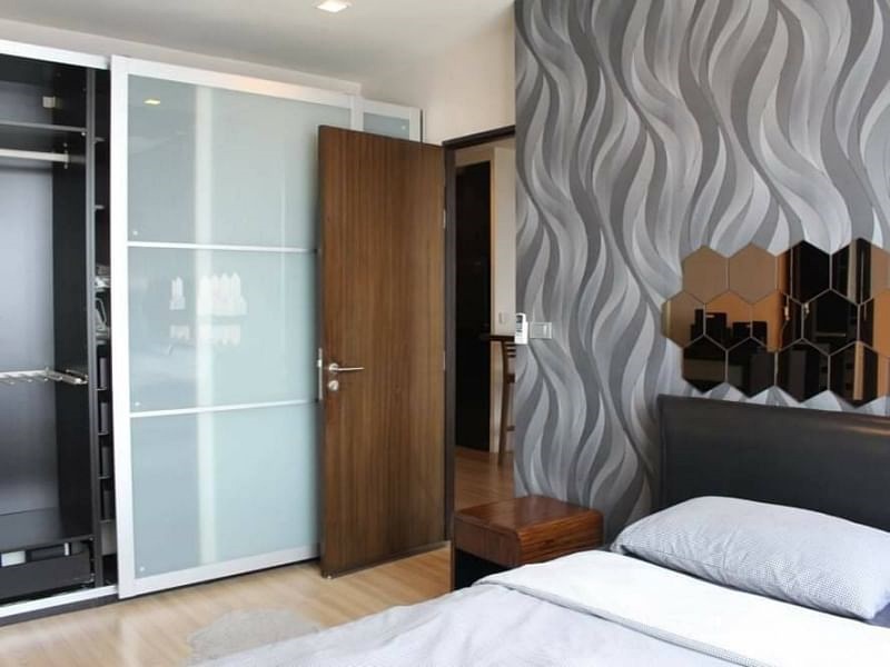 ให้เช่า สกายวอล์ค คอนโดมิเนียม พื้นที่ 60 ตร.ม. 2 ห้องนอน ให้เช่า 40,000 บ/ด