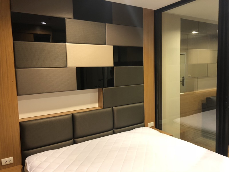 ขาย/ให้เช่า เดอะ ทรี อินเตอร์เชนจ์ 35.5 ตร.ม. 1 ห้องนอน เช่า 11,000 บ/ด ขาย 3.3 ล.