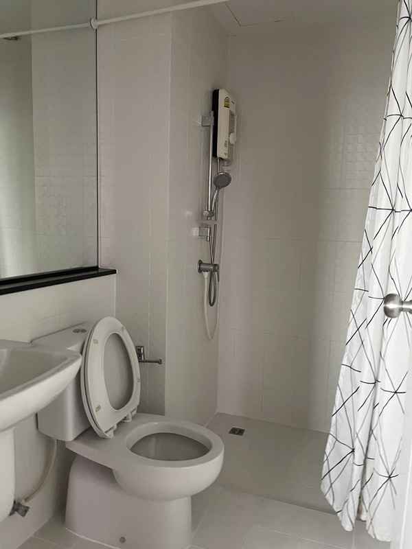 ให้เช่า เดอะ ทรี อินเตอร์เชนจ์ พื้นที่ 60 ตร.ม. 2 ห้องนอน เช่า 20,000 บ/ด