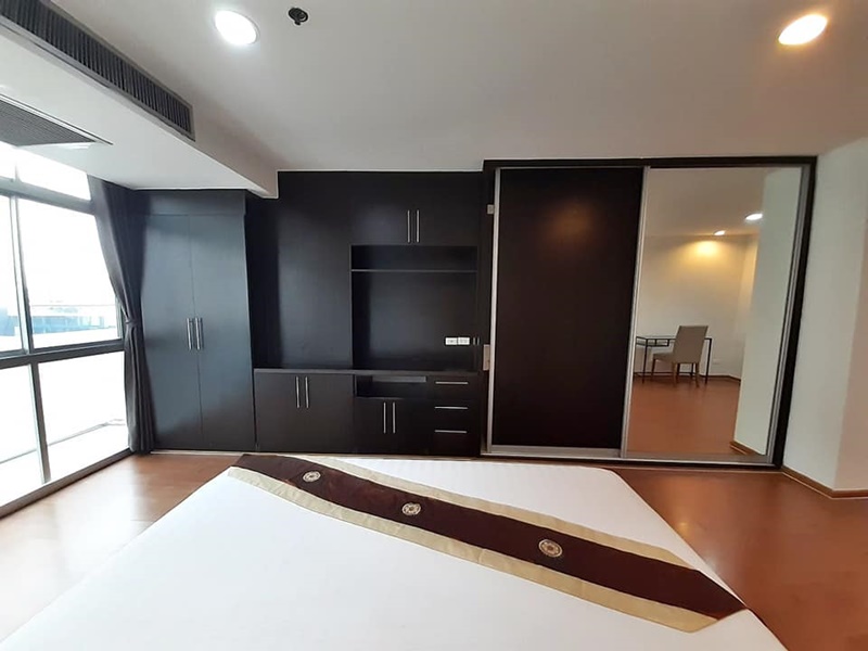 ให้เช่าคอนโด เดอะ แคปิตอล สุขุมวิท 30/1 พื้นที่ 92 ตร.ม. 2 ห้องนอน เช่า 30,000 บ/ด