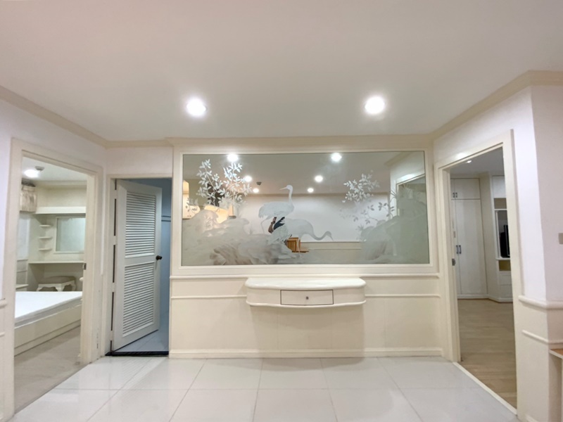 ให้เช่าคอนโด ศุภาลัย เพลส สุขุมวิท 39 พื้นที่ 97 ตรม. 2 ห้องนอน เช่า 40,000 บาท/เดือน