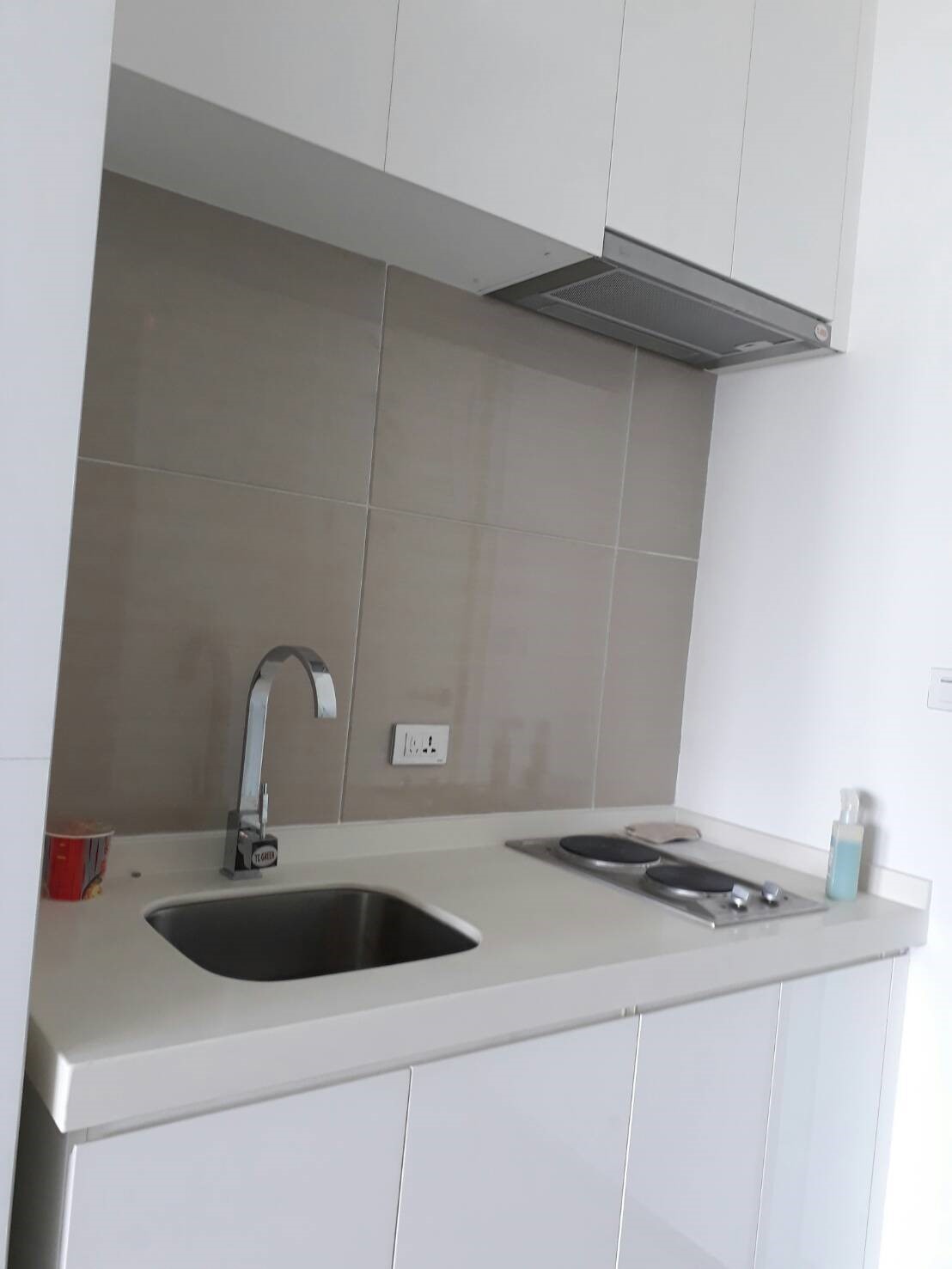 ให้เช่า TC Green Rama9 ทีซี กรีน พระราม9 Studio 1ห้องน้ำ ขนาด 30 ตร.ม