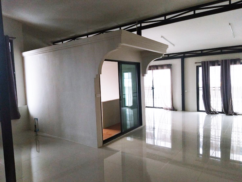 ให้เช่าบ้านเดี่ยว 4 ชั้น ย่านงามวงศ์วาน พื้นที่ 377 ตรม. 6 ห้องนอน เช่า 45,000 บ/ด