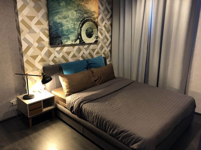 ให้เช่าคอนโด เอดจ์ สุขุมวิท 23 พื้นที่ 33 ตร.ม. 1 ห้องนอน เช่า 21,000 บ/ด