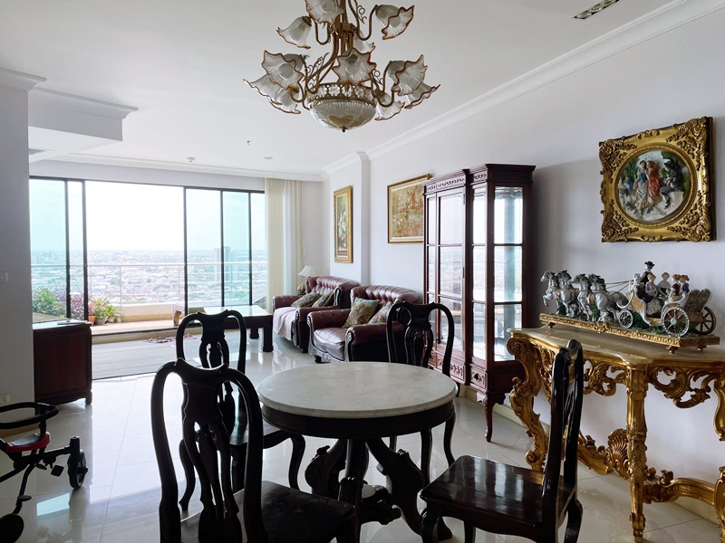 ให้เช่าคอนโด ศุภาลัย คาซ่า ริวา พื้นที่ 245 ตร.ม. 3 ห้องนอน ให้เช่า 50,000 บ/ด