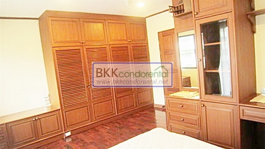 ขายคอนโด สราญใจ แมนชั่น ชั้น 8 พื้นที่ 60 ตรม. 1 ห้องนอน