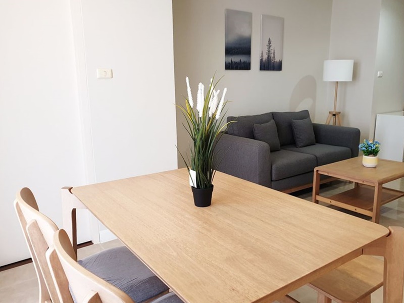 ให้เช่าคอนโด ริเวอร์ เฮเว่น พื้นที่ 60 ตร.ม. 2 ห้องนอน เช่า 21,000 บาท/เดือน