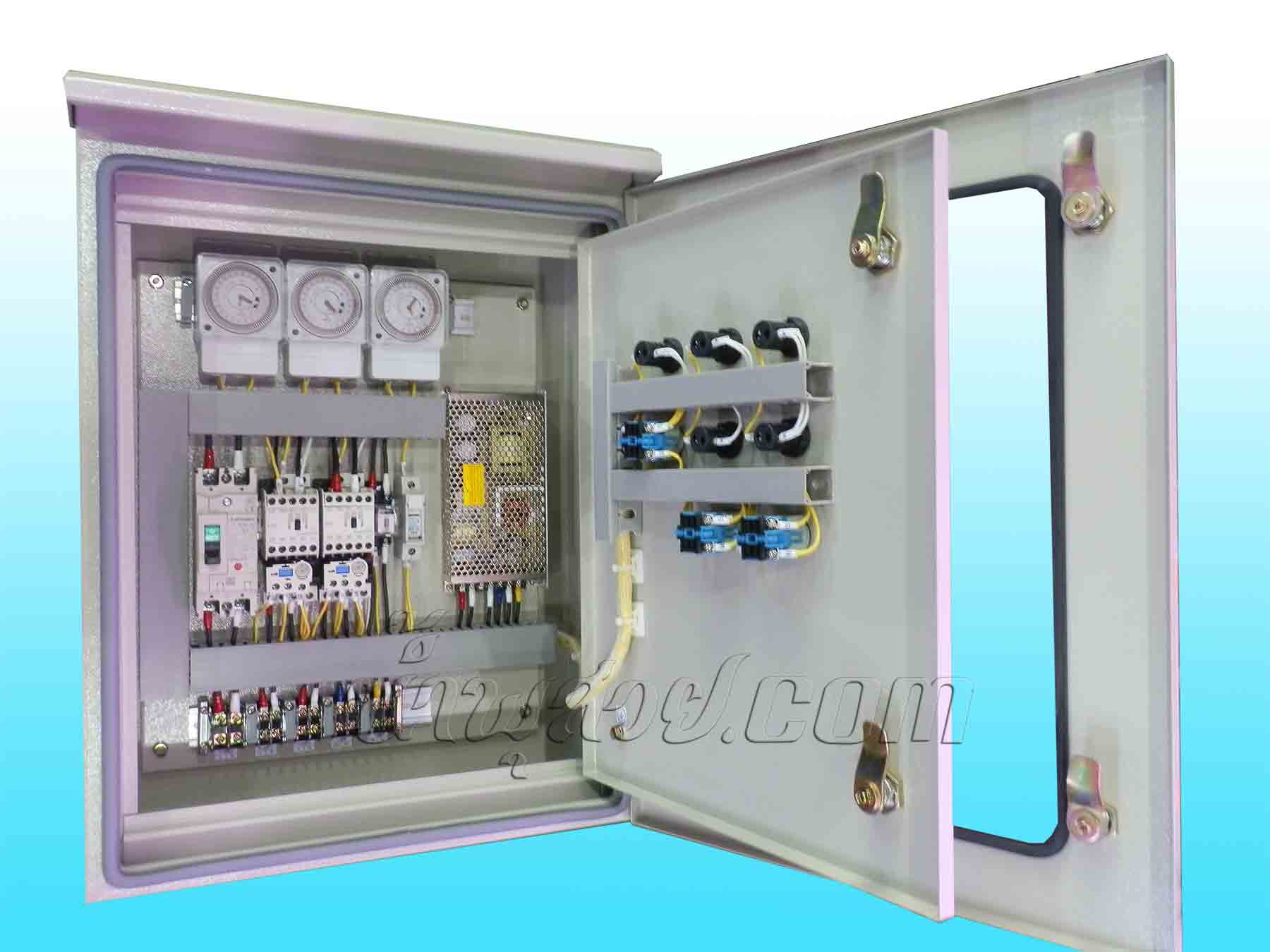 บ่อน้ำพุวงกลม พาน 3 ชั้นที่บ้าน พ.อ.สุนทร บ.ประชาสิริ 2