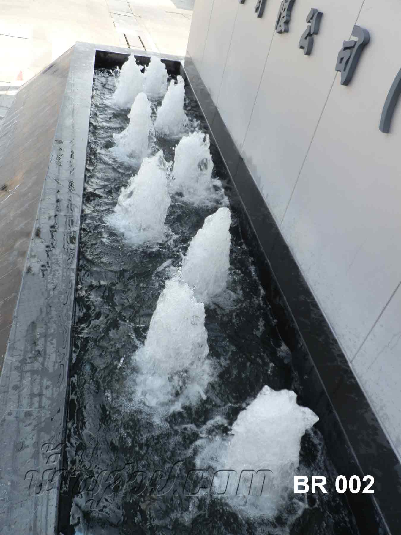 น้ำพุฮวงจุ้ยที่ บ.บางกอกแร้นช์ จำกัด มหาชน