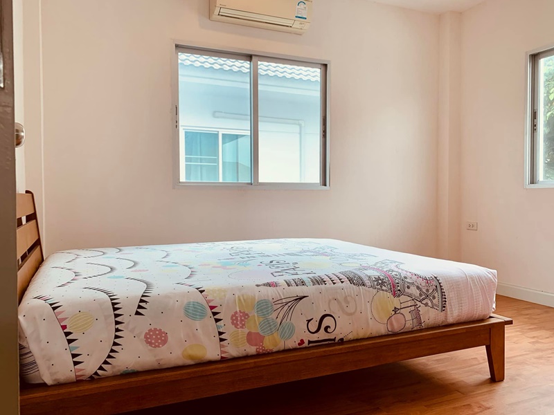 ให้เช่าบ้านเดี่ยว 2 ชั้น ย่านภาษีเจริญ พื้นที่ 54 ตรว. 4 ห้องนอน เช่า 50,000 บ/ด