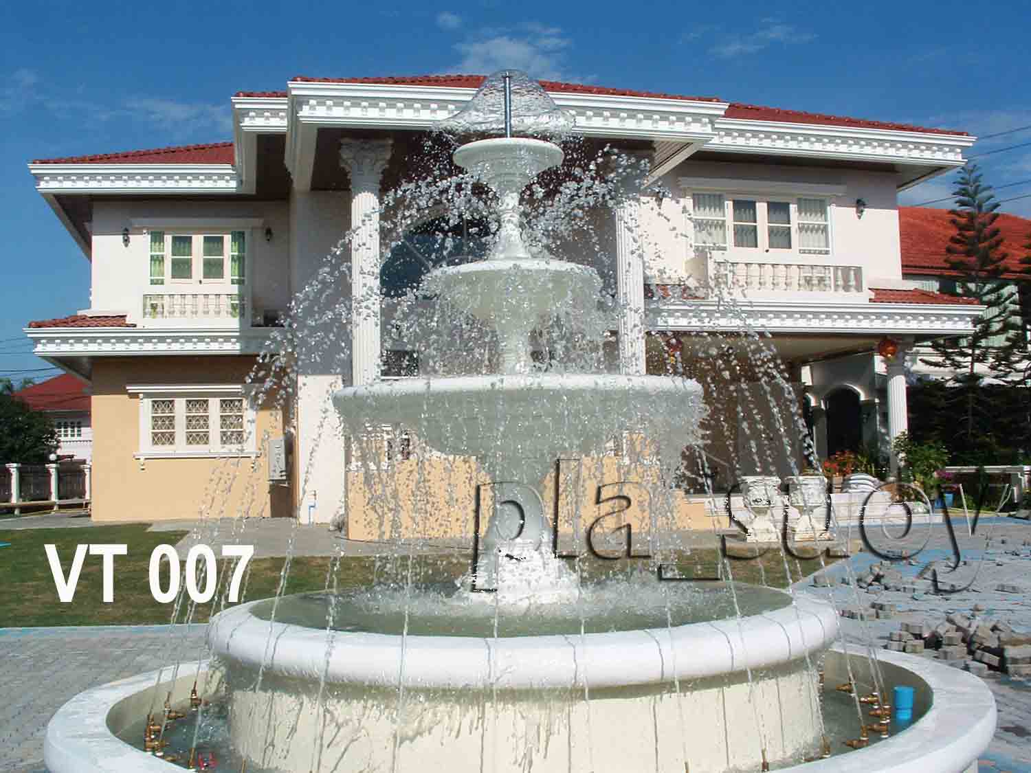 บ่อน้ำพุวงกลม ทรงพานน้ำพุ 3 ชั้น บ้านคุณวิเทพ