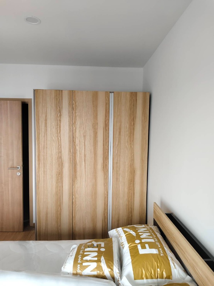 ให้เช่าคอนโด เดอะ ลีฟวิ่น เพชรเกษม พื้นที่ 33 ตรม. 1 ห้องนอน เช่า 15,000 บาท