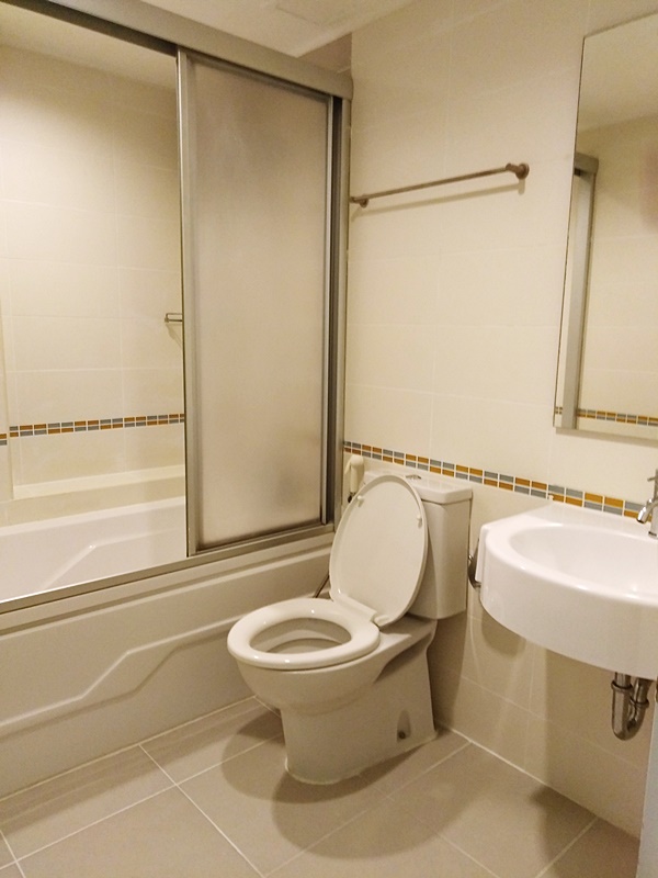 ให้เช่าคอนโด ลุมพินี เพลส พระราม 9 พื้นที่ 70 ตร.ม. 2 ห้องนอน เช่า 27,000 บ/ด