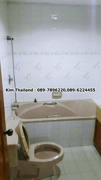 คอนโดให้เช่า เอ็มไพร์ เฮ้าส์ เอกมัย 12 พื้นที่ 181 ตร.ม. 3 ห้องนอน เช่า 48,000 บ/ด