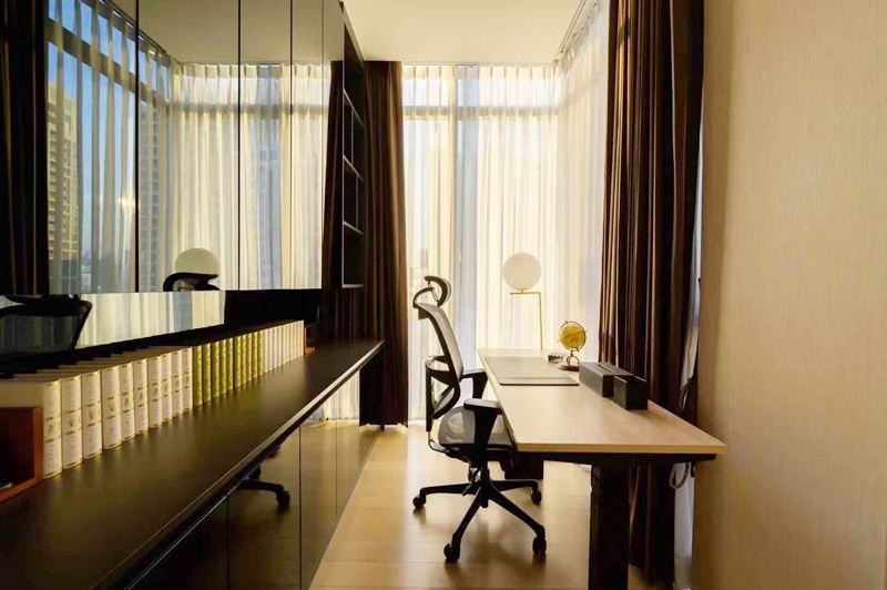 ให้เช่าคอนโด วิทโทริโอ้ พื้นที่ 168.2 ตร.ม. 2 ห้องนอน (ดูเพล็กซ์) เช่า 150,000 บ/ด