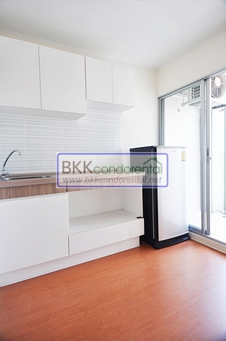 คอนโด ให้เช่า คอนโด ลุมพินี คอนโดทาวน์ รามอินทรา - นวมินทร์ ตึก B ชั้น 24 พื้นที่ 25 ตรม. วิวเมือง 1 ห้องนอน