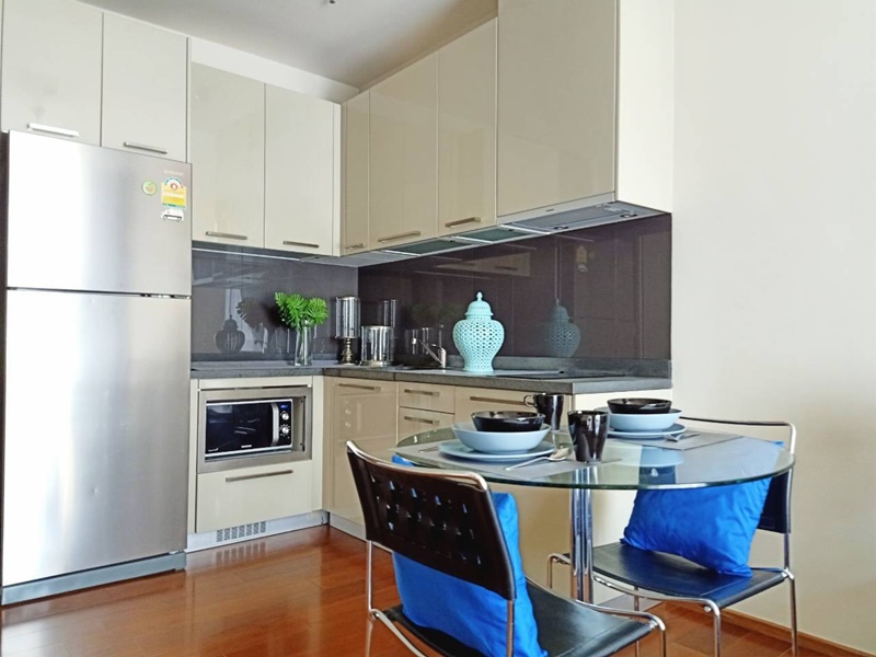 ให้เช่าคอนโด ควอทโทร บาย แสนสิริ พื้นที่ 54 ตร.ม. 1 ห้องนอน ให้เช่า 45,000 บ/ด