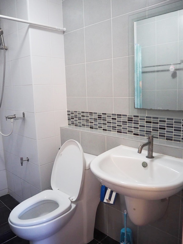 ให้เช่า ดีคอนโด รามอินทรา 47 พื้นที่ 30 ตร.ม. 1 ห้องนอน เช่า 7,500 บ/ด