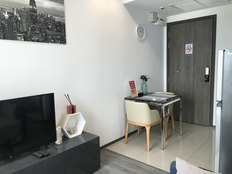 ให้เช่าคอนโด เดอะ ริช สาทร-ตากสิน พื้นที่ 35 ตร.ม. 1 ห้องนอน เช่า 12,000 บ/ด