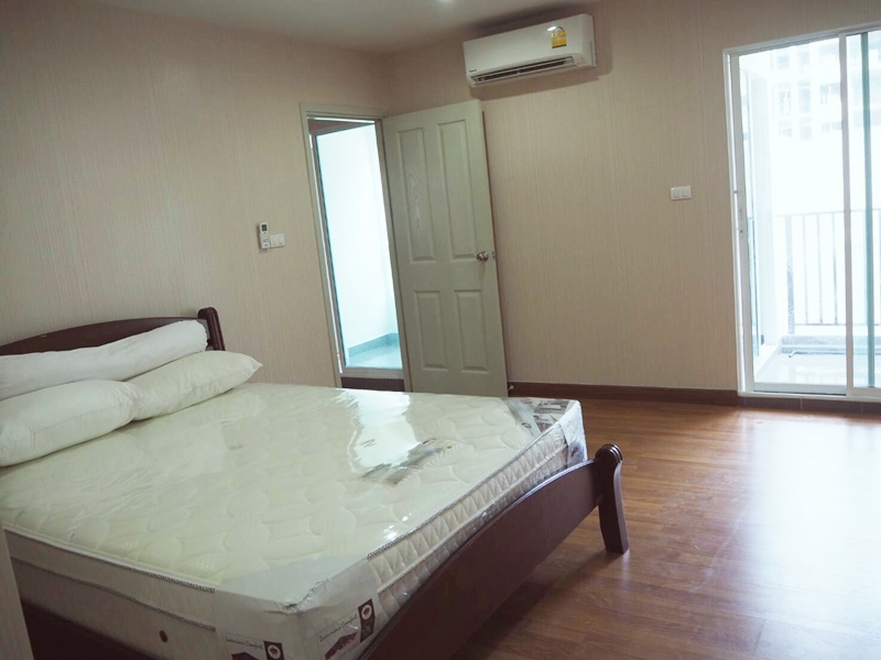 ให้เช่า รีเจ้นท์ โฮม บางซ่อน พื้นที่ 60 ตร.ม. 2 ห้องนอน เช่า 13,000 บ/ด