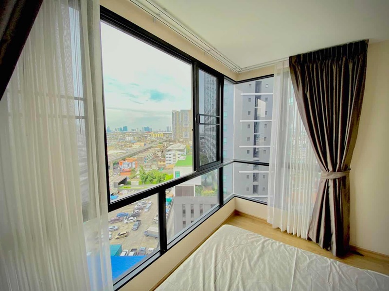 ให้เช่าคอนโด เดอะ ทรี อินเตอร์เชนจ์ พื้นที่ 60 ตร.ม. 2 ห้องนอน เช่า 20,000 บ/ด