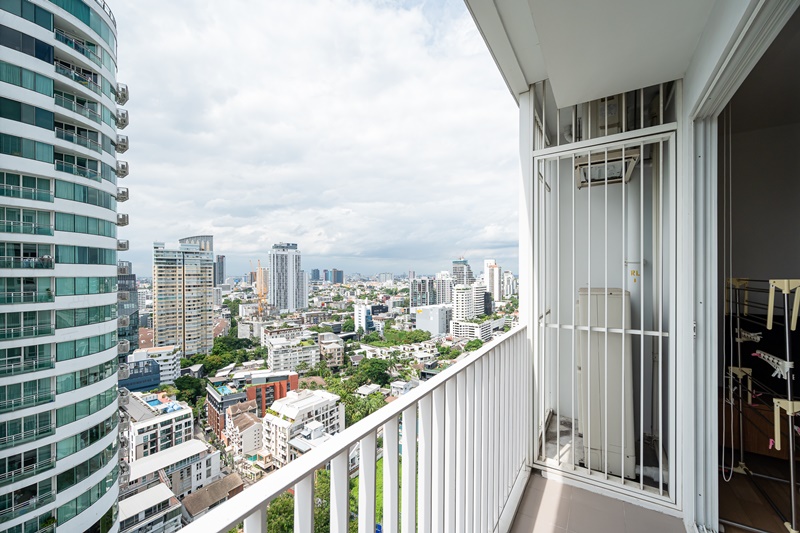 ให้เช่าคอนโด เฮช คิว ทองหล่อ พื้นที่ 55 ตรม. 1 ห้องนอน เช่า 55,000 บาท/เดือน