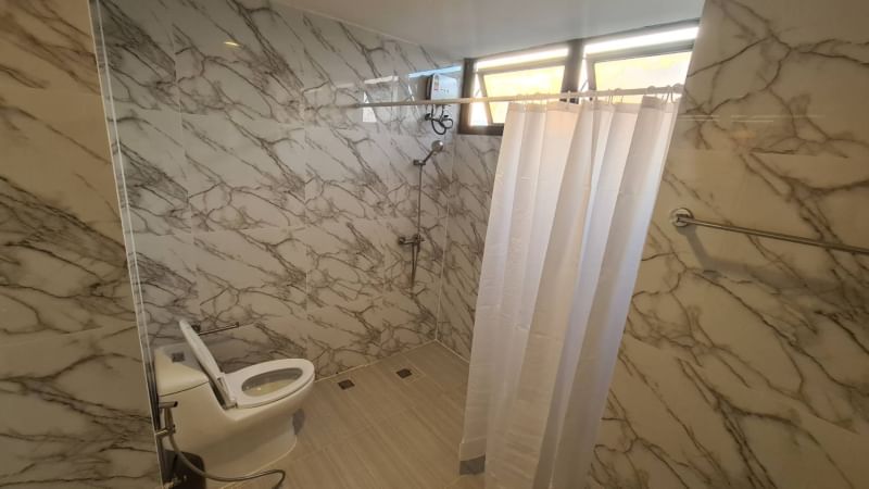 ให้เช่าคอนโดเดอะ วอเตอร์ฟอร์ด พาร์ค สุขุมวิท 53 146 ตร.ม. 3 ห้องนอน ให้เช่า 53,000 บ/ด