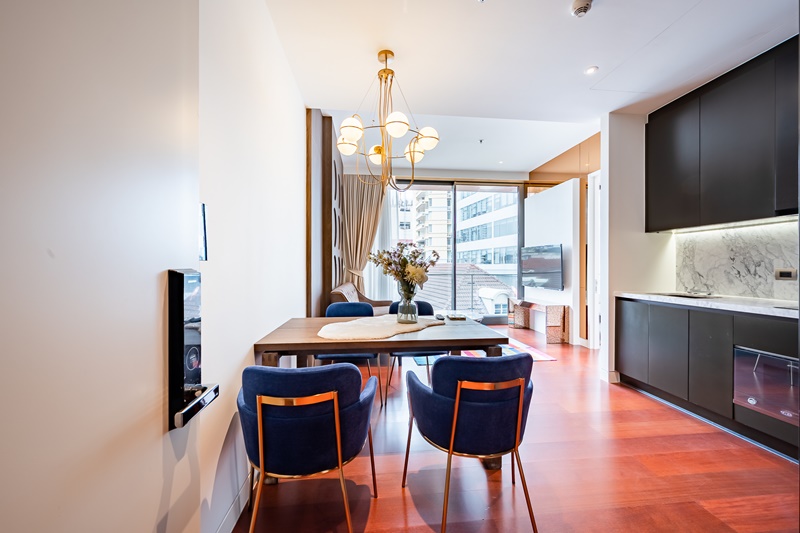 ให้เช่าคอนโด คุณ บาย ยู พื้นที่ 53.5 ตร.ม. 1 ห้องนอน ให้เช่า 65,000 บ/ด