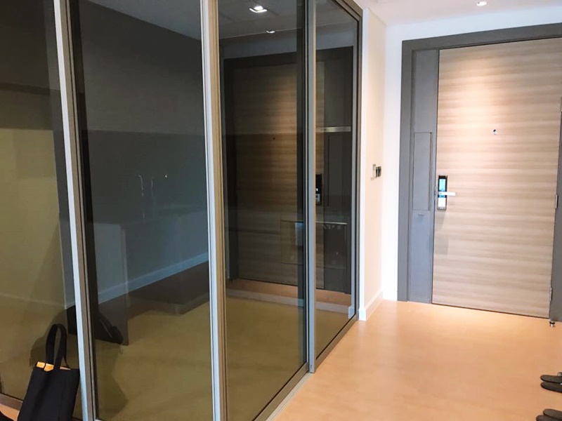 ให้เช่าคอนโด เดอะ รูม เจริญกรุง 30 พื้นที่ 77 ตร.ม. 2 ห้องนอน เช่า 60,000 บ/ด