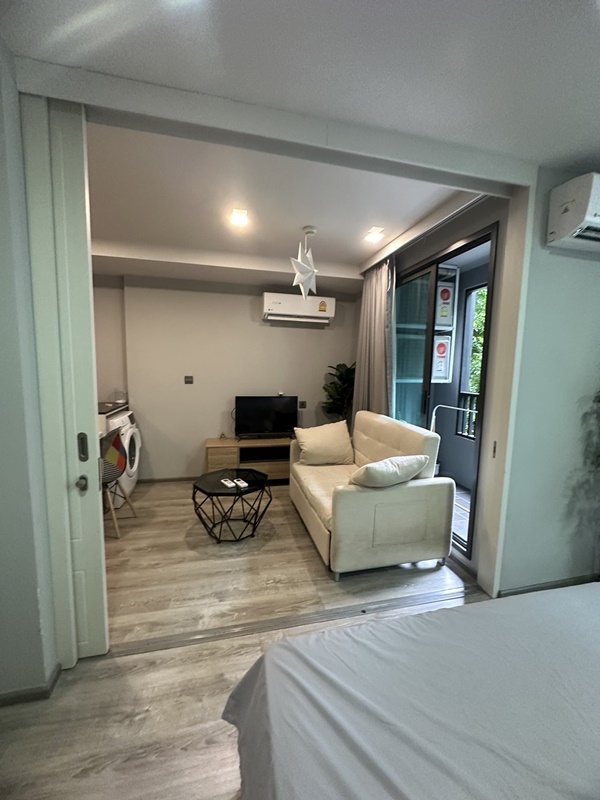 ให้เช่าคอนโด มาเอสโตร 19 รัชดา19-วิภา พื้นที่ 35 ตร.ม. 1 ห้องนอน เช่า 16,000 บ/ด