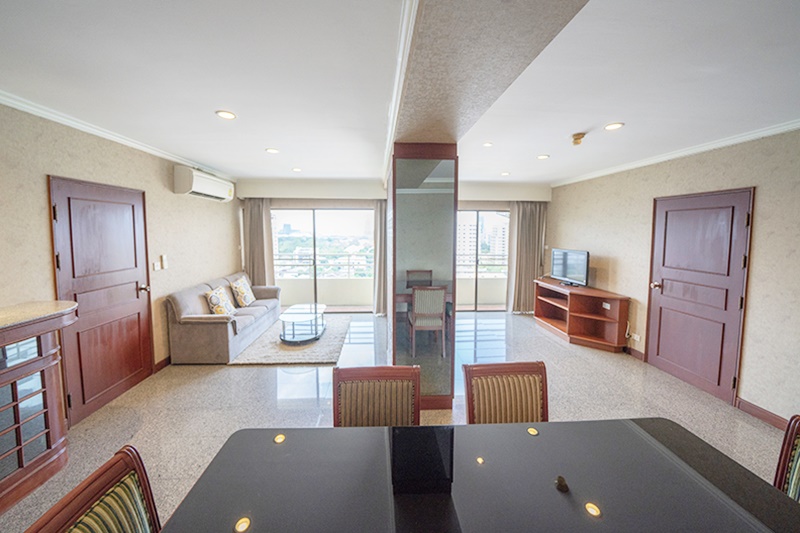 ขายคอนโด สราญใจ แมนชั่น พื้นที่ 120 ตร.ม. 2 ห้องนอน ขาย 11.5 ล้านบาท