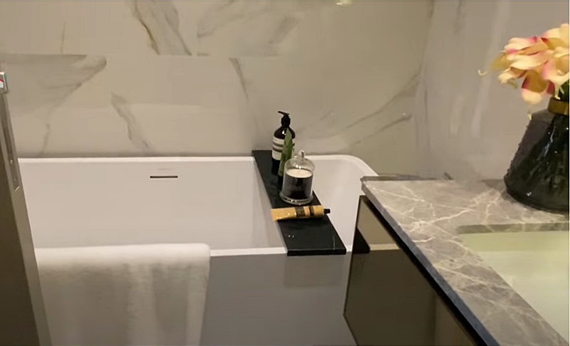 ให้เช่าคอนโด เดอะ รีเซิร์ฟ สาทร พื้นที่ 57 ตร.ม. 1 ห้องนอน เช่า 60,000 บ/ด