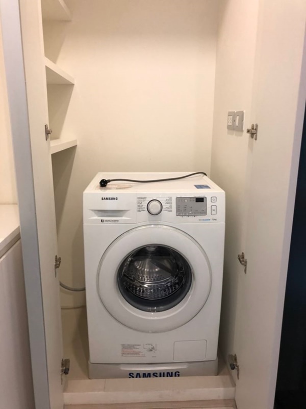 ขายคอนโด ริทึ่ม สุขุมวิท 42 พื้นที่ 45 ตร.ม. 1 ห้องนอน ขาย 8.2 ล้านบาท