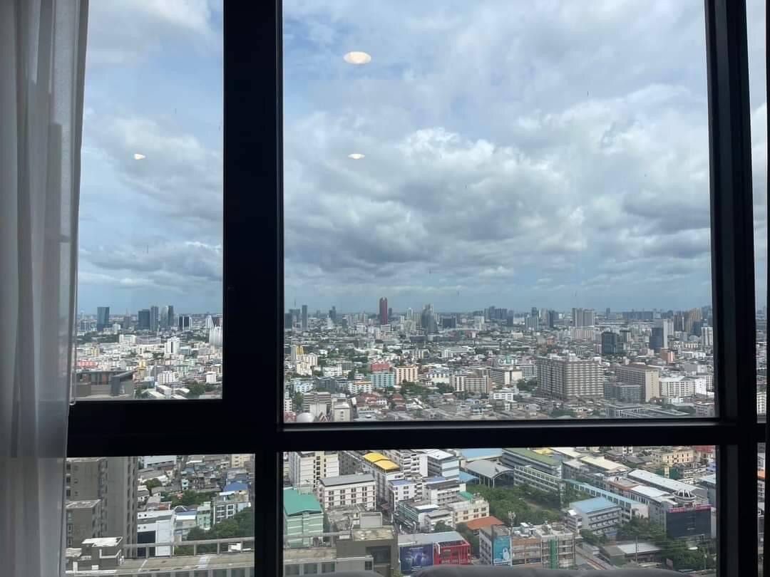 ให้เช่าคอนโด เอ็กซ์ที ห้วยขวาง พื้นที่ 30 ตรม. 1 ห้องนอน ราคาเช่า 20,000 บาท/เดือน