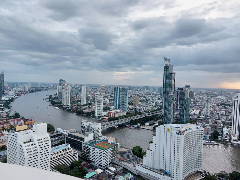 ให้เช่าคอนโด สเตท ทาวเวอร์ คอนโดมิเนียม พื้นที่ 68 ตรม. 1 ห้องนอน เช่า 18,000 บ/ด