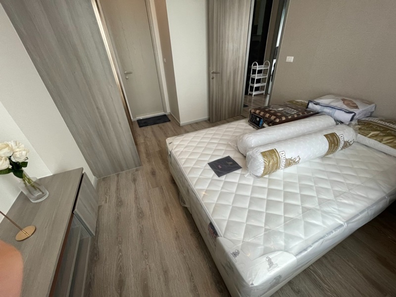 ขาย/ให้เช่า ไนท์บริดจ์ ไพร์ม รัชโยธิน 55 ตร.ม. 2 ห้องนอน. เช่า 38,000 บาท ขาย 11.8 ล้าน