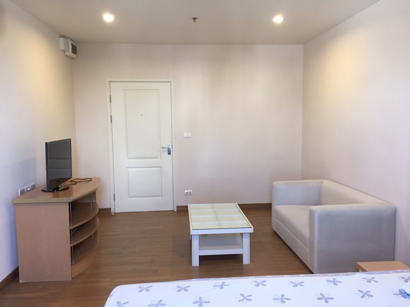 ให้เช่าคอนโด เดอะ ทรี บางโพ สเตชั่นพื้นที่ 33 ตร.ม. 1 ห้องนอน เช่า 8,500 บ/ด