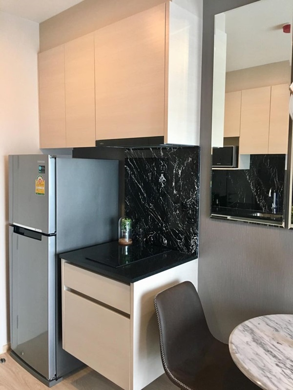 ขายคอนโด โนเบิล รีวอลฟ์ รัชดา 1 พื้นที่ 26 ตร.ม. 1 ห้องนอน ขาย 4.1 ล้านบาท