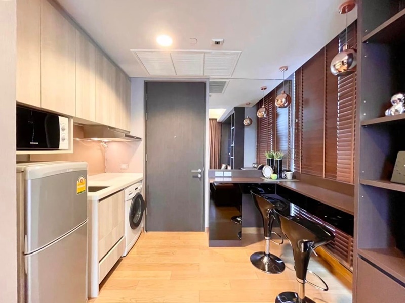 ให้เช่าคอนโด เดอะ ลุมพินี 24 พื้นที่ 29 ตร.ม. 1 ห้องนอน เช่า 22,000 บ/ด