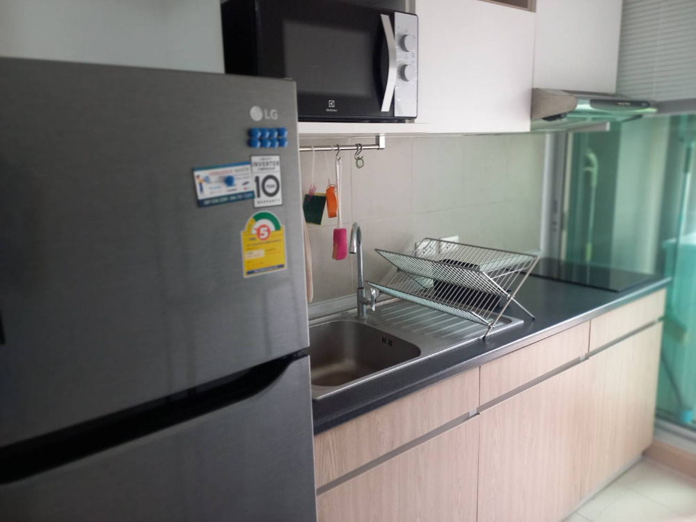 ให้เช่า ศุภาลัย เวอเรนด้า พระราม 9 พื้นที่ 42 ตรม. 1 ห้องนอน วิวสระ ราคาเช่า 13,900 บาท