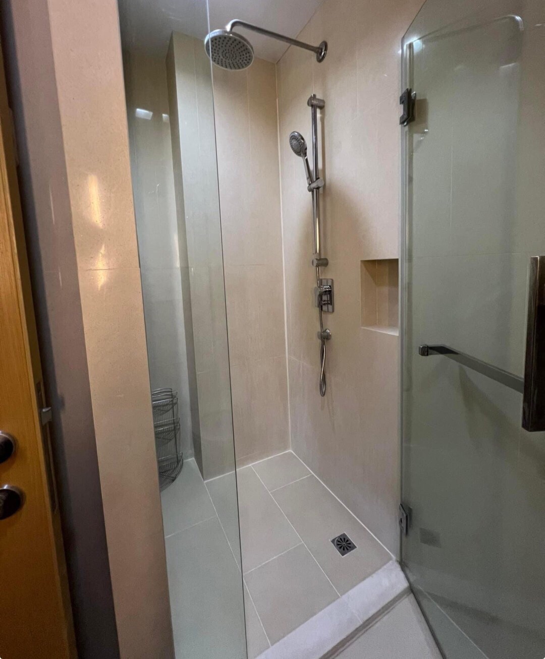 ให้เช่าคอนโด ไฮด์ สุขุมวิท 13 พื้นที่ 31 ตรม. 1 ห้องนอน ราคาเช่า 25,000 บาท/เดือน