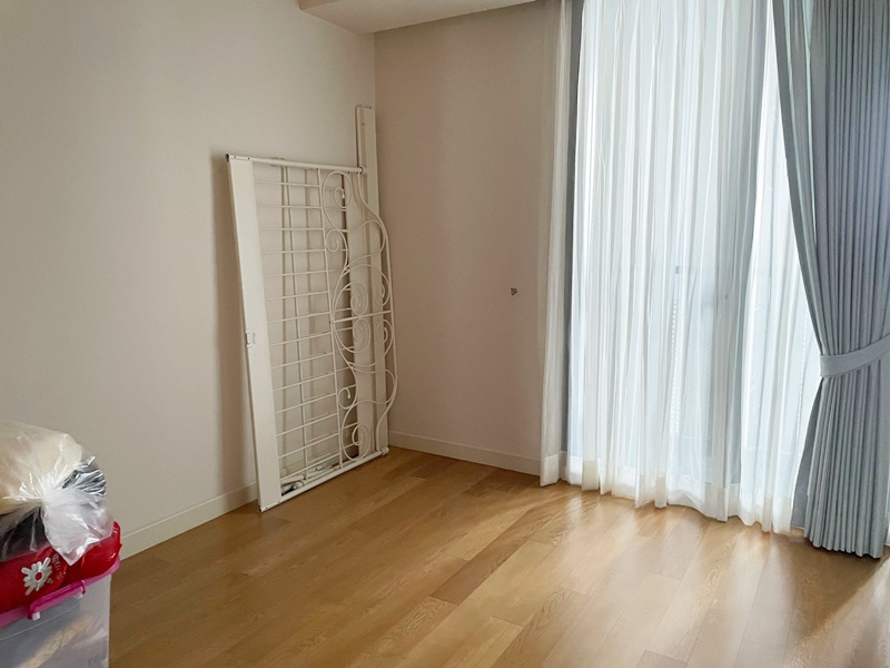 ขายคอนโด เดอะ เม็ท พื้นที่ 197 ตร.ม. 3 ห้องนอน ขาย 32 ล้านบาท