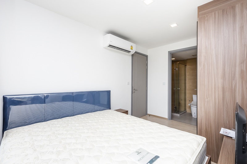 ให้เช่าคอนโด ทากะ เฮาส์ เอกมัย 12 พื้นที่ 52.68 ตร.ม. 2 ห้องนอน เช่า 32,000 บ/ด